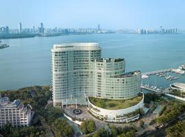 InterContinental Haikou Seaview by IHG, hotel i Haikou