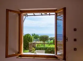 Casa Ariel per 4, a pochi passi dalla spiaggia IUN R0963