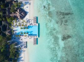 Villa Nautica Paradise Island Resort, resort in North Male Atoll