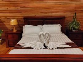 Nsaho resort, bed & breakfast i Fort Portal