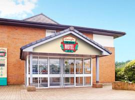 Warrington Motel, J20 M6 Lymm Services, hotel v mestu Warrington