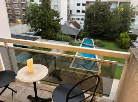 Departamento en Castelar, готель у місті Castelar