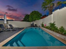 Beach Dream Island House, hotel in Oranjestad