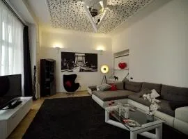Phoenix Apartment
