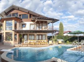 Villa Albena Bay View, būstas prie paplūdimio Albenoje