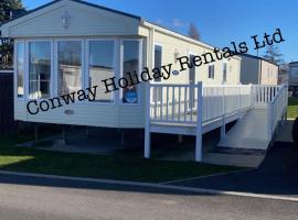 Caravan for Hire Marton Mere Blackpool, hotel in Blackpool