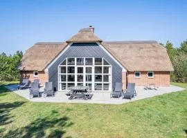10 person holiday home in Nørre Nebel