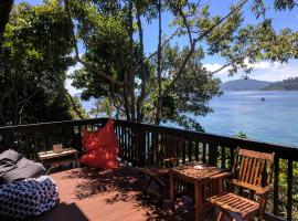 Cashewnut Cove, sewaan penginapan tepi pantai di Ko Lipe