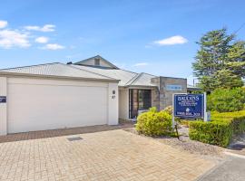 Baudins of Busselton Bed and Breakfast - Adults only, מלון בבסלטון