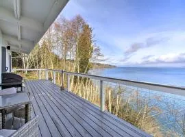 Waterfront Kingston Getaway on Puget Sound!