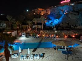 Yaro Fantazia Sharm El-Sheikh, отель в городе Шарм-эш-Шейх