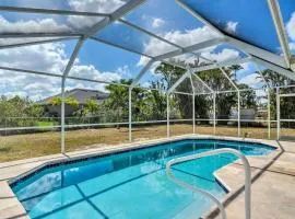 6 Mi to Dtwn Cape Coral Home with Spacious Lanai!