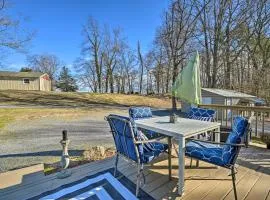 Berkeley Springs Vacation Home with Fire Pit!