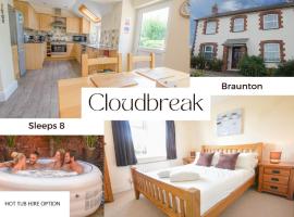 Cloudbreak Braunton, Sleeps 8 - Hot Tub hire - Dog Friendly，布朗頓的小屋