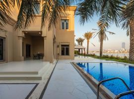 Maison Privee - Exclusive Villa with Private Pool, Garden & Beach, hotel a Dubai
