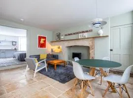 Walcot Apartment