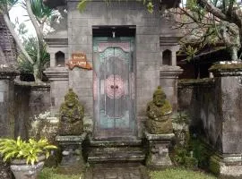Villa Adhi Rajasa