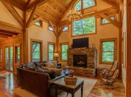 Enchanted Forest Retreat, cottage di Sugar Grove