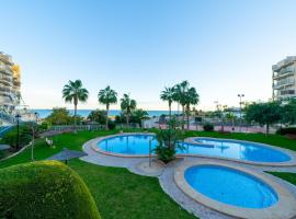 Piso de 2 dormitorios en El Poblet, hotel com piscinas em El Campello