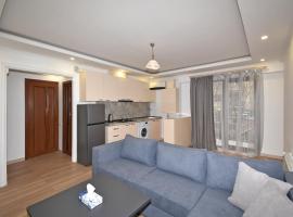 19Tumanyan Excellent apartment in the centre of capital, хотелски комплекс в Ереван