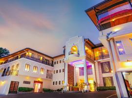 Royal Classic Resort, ξενοδοχείο με πάρκινγκ σε Kandy