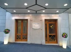 Hotel Verona Rome