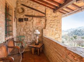 Lovely Apartment In Volterra With Wifi, apartment in Volterra