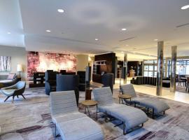 Courtyard by Marriott Columbus OSU、コロンバスにあるOhio Craft Museumの周辺ホテル