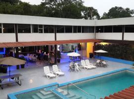 Pacific Coast Hotel, hotell sihtkohas Playa Bonita Village