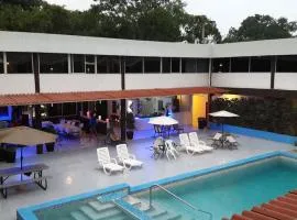 Pacific Coast Hotel