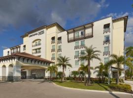 SpringHill Suites by Marriott Fort Myers Estero, хотел в Естеро