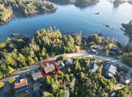 Suite and Simple, hotel sa Ucluelet