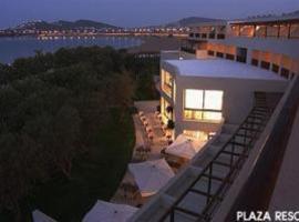 Plaza Resort Hotel, hotel v Aténach
