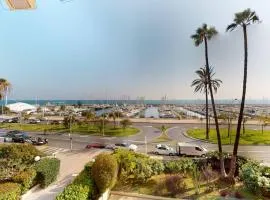 Bel appartement avec terrasse, piscine, parking et WiFi - FR-1-196-321