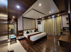 Hotel Preethi International, hotel in zona Aeroporto di Mysore - MYQ, Mysore