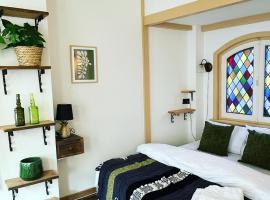 Toast by night, hotel v destinaci Haarlem