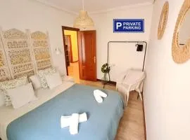 La casita verde. Metro cerca del Casco Viejo