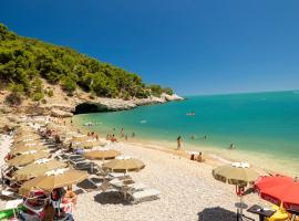 Hotel degli Ulivi, hotelli kohteessa Vieste