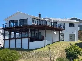 Southerncross Beach House with a Million Dollar View