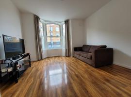 Stunning 1 bedroom apartment in London, hotel near Herne Hill, London