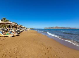 Beachfront villa Agia Marina, готель у місті Сталос