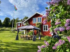 Pelle Åbergsgården – domek wiejski 
