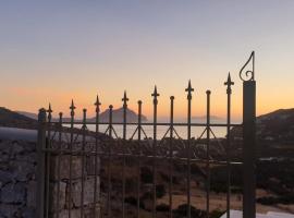 Amorgos Villa Handras / Main villa, hotel in Amorgós