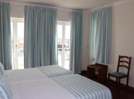 Hotel Santo Antonio Da Baia, hotel u gradu 'São Martinho do Porto'