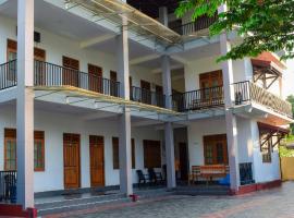Rathna Holiday Resort, guest house in Kataragama