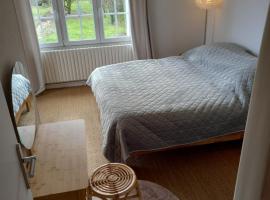 Au bord du Vilpion, ubytování v soukromí v destinaci Marle-et-Behaine