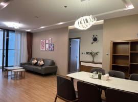 Vinhomes Metropolis Luxury Apt 3Br near Lotte