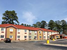 HomeTown Inn & Suites, motel em Longview