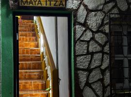 Casa Maya Itza, hotel en Flores