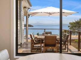 'The Alonnah' Beach House - Main House & Unit, μέρος για να μείνετε σε Alonnah